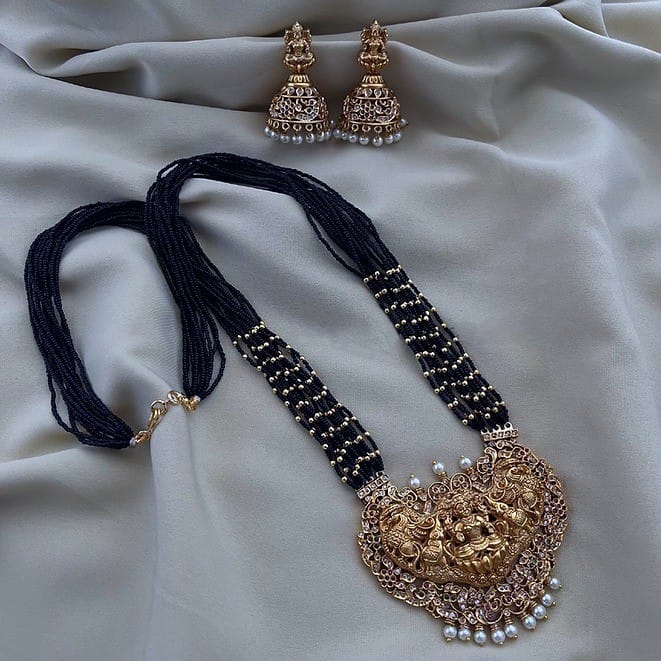 Traditional Black Beads Temple Necklace Set for Women