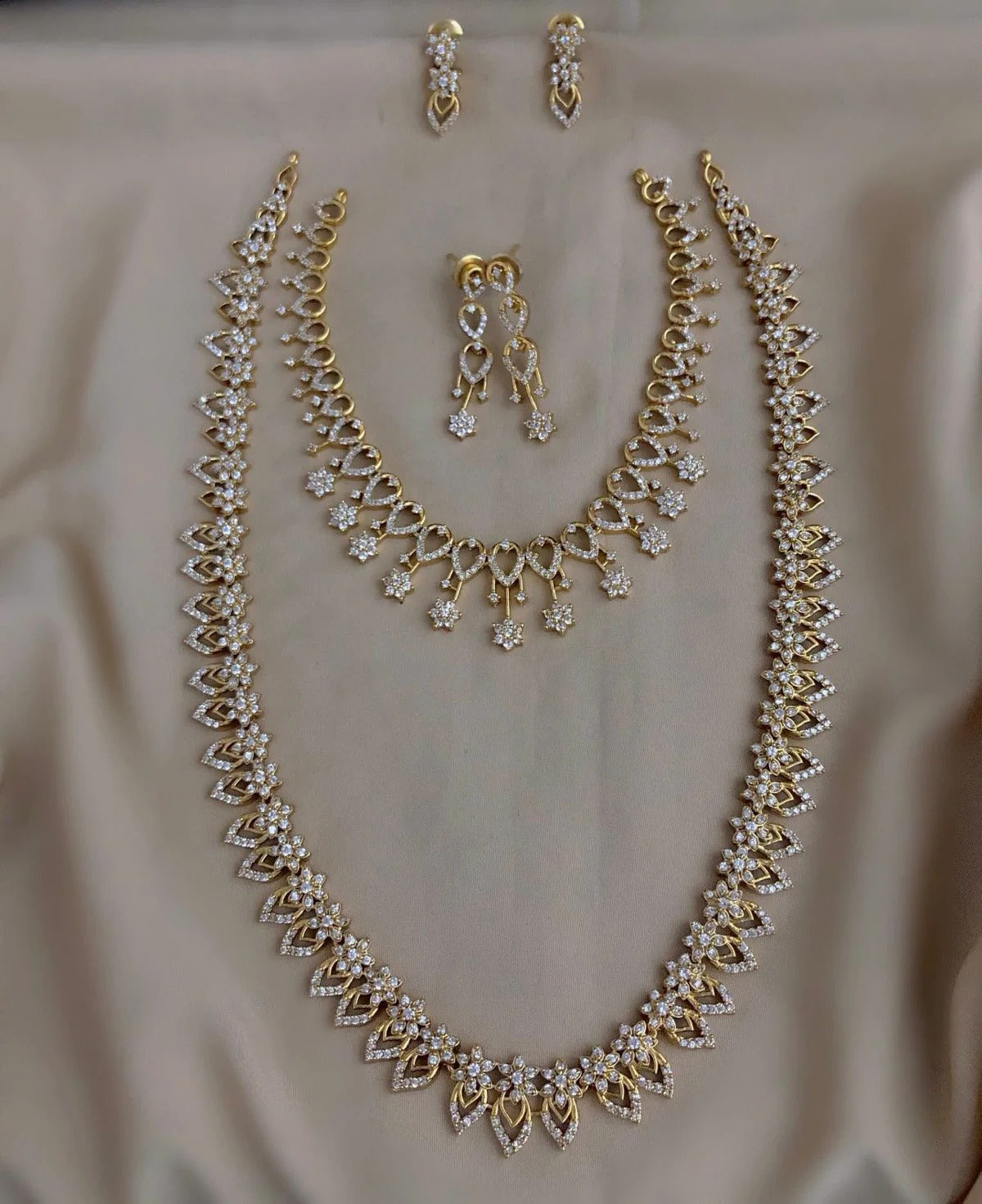 Luxury 3 Layer AD Bridal Necklace Set with Choker, Long Haar & Earrings