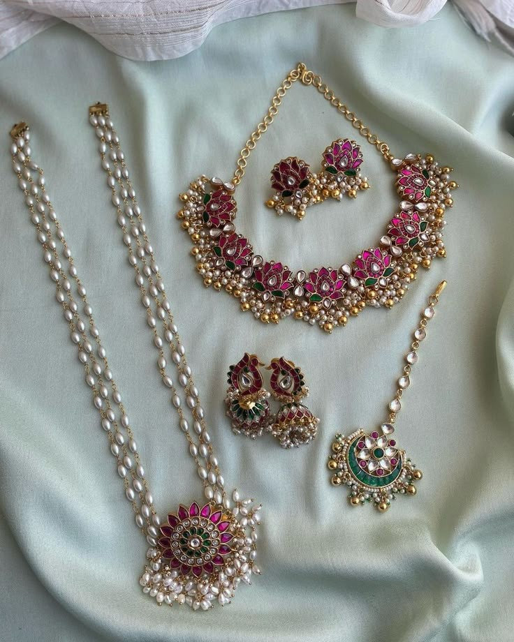 Traditional Kundan Pearl Bridal Jewelry Set with Long Mala, Choker & Earrings – Pink & Green Ethnic Set
